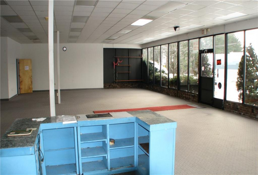 25 Pineridge Road, Torrington, Connecticut 06790, ,Commercial For Lease,For Sale,Pineridge,L10190849