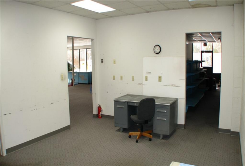 25 Pineridge Road, Torrington, Connecticut 06790, ,Commercial For Lease,For Sale,Pineridge,L10190849