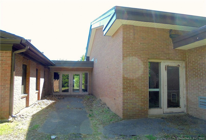 97 Main Street, Vernon, Connecticut 06066, ,Commercial For Lease,For Sale,Main,170463559