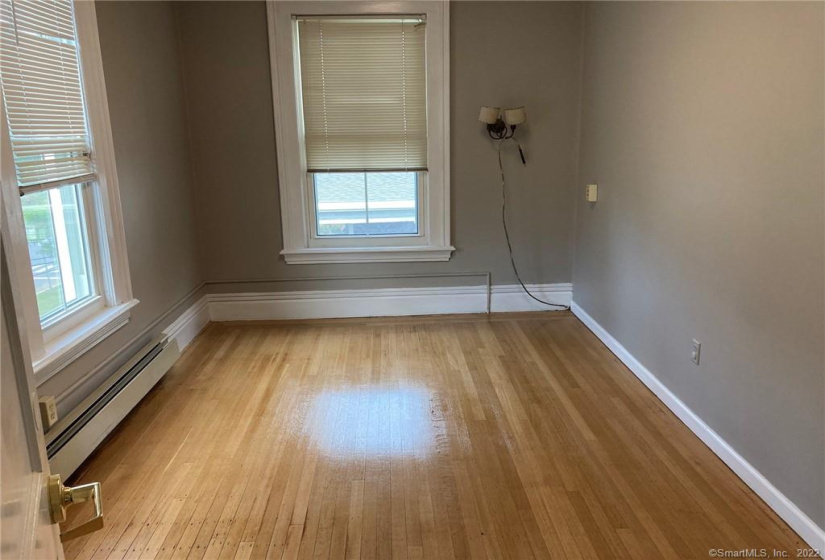 75+75R Granite Street, New London, Connecticut 06320, ,Commercial For Lease,For Sale,Granite,170438504