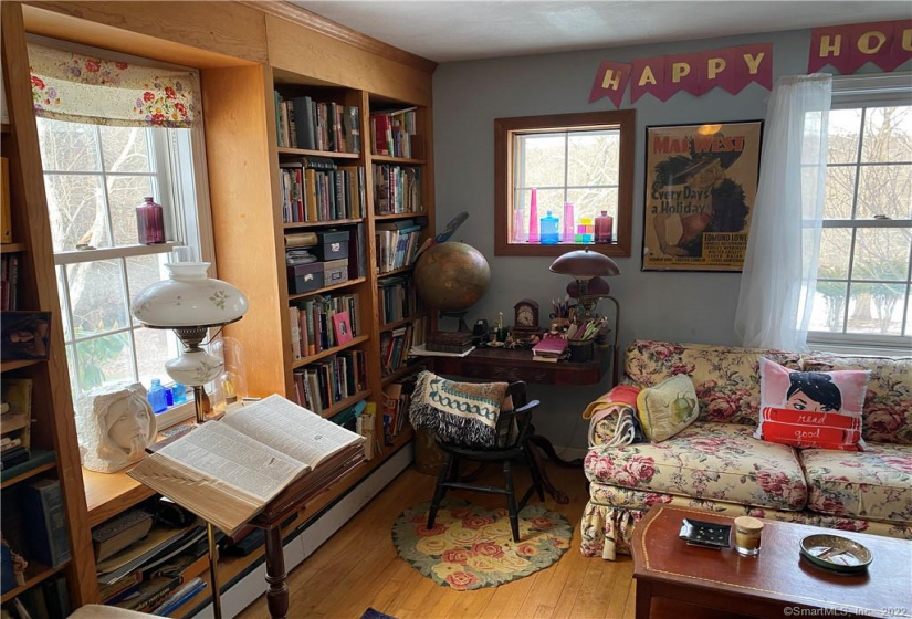 20 Upson Road, Wolcott, Connecticut 06716, 5 Bedrooms Bedrooms, 18 Rooms Rooms,2 BathroomsBathrooms,Single Family For Sale,For Sale,Upson,170472962