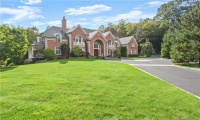 26 Pequot Lane, New Canaan, Connecticut 06840, 6 Bedrooms Bedrooms, 21 Rooms Rooms,7 BathroomsBathrooms,Single Family For Sale,For Sale,Pequot,170473214