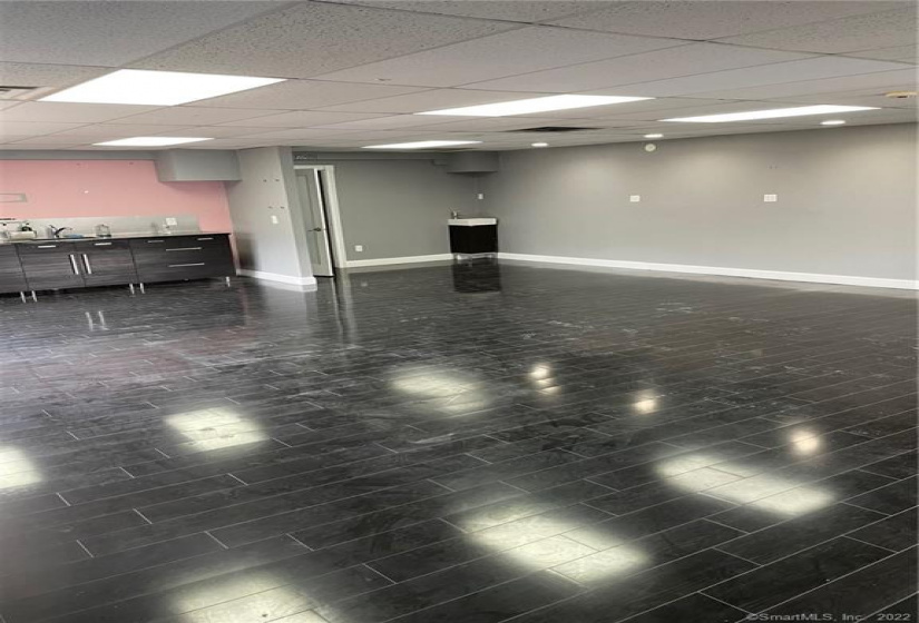 930 Meriden Waterbury Turnpike, Southington, Connecticut 06479, ,Commercial For Lease,For Sale,Meriden Waterbury,170476514