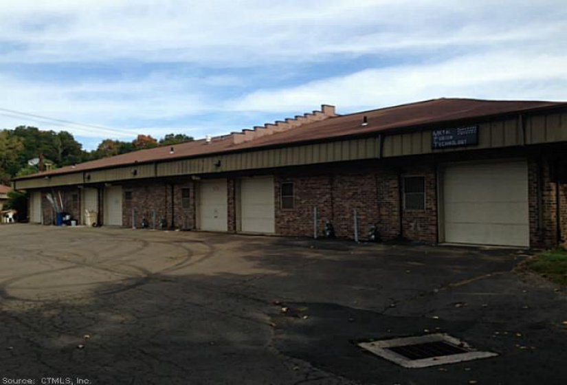 83 School Ground Road, Branford, Connecticut 06405, ,Commercial For Lease,For Sale,School Ground,E280208