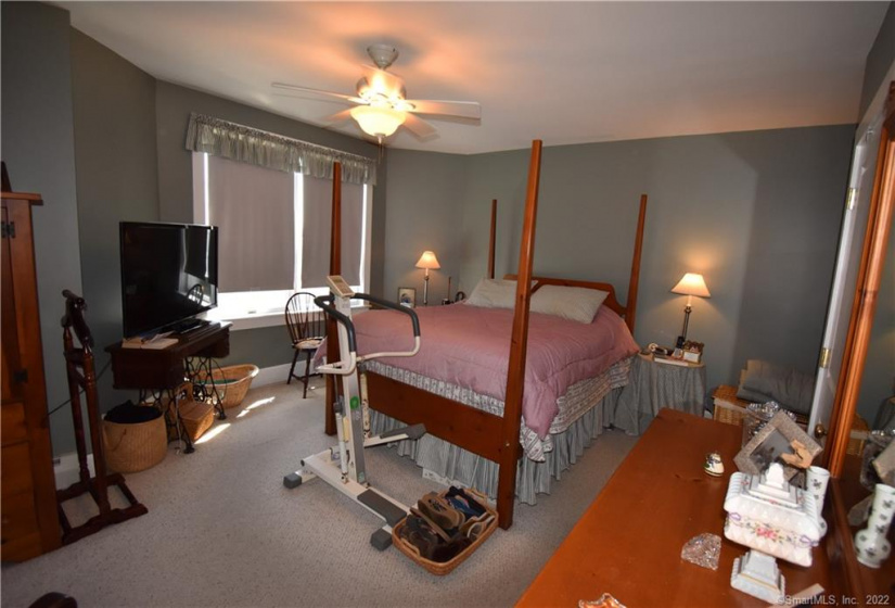 201 Main Street, Stonington, Connecticut 06378, 2 Bedrooms Bedrooms, 5 Rooms Rooms,2 BathroomsBathrooms,Single Family For Sale,For Sale,Main,170395200