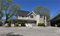 201 Main Street, Stonington, Connecticut 06378, 2 Bedrooms Bedrooms, 5 Rooms Rooms,2 BathroomsBathrooms,Single Family For Sale,For Sale,Main,170395200