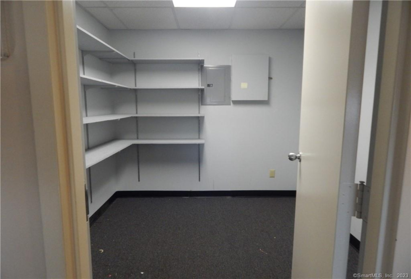 284 Racebrook Road, Orange, Connecticut 06477, ,Commercial For Lease,For Sale,Racebrook,170515554