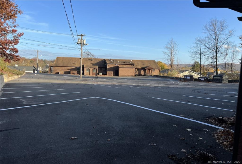527 Wolcott Street, Waterbury, Connecticut 06705, ,Commercial For Lease,For Sale,Wolcott,170538487