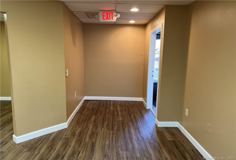 527 Wolcott Street, Waterbury, Connecticut 06705, ,Commercial For Lease,For Sale,Wolcott,170538487