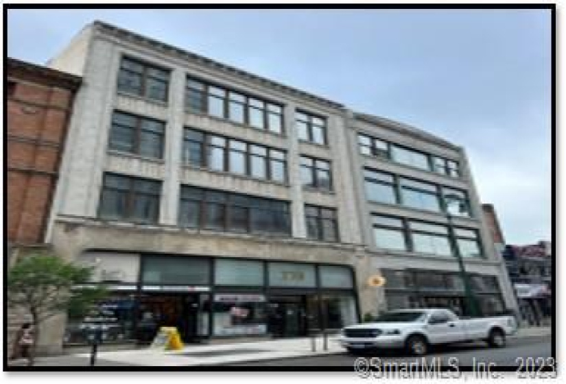 770 Chapel Street, New Haven, Connecticut 06510, ,Commercial For Lease,For Sale,Chapel,170538366