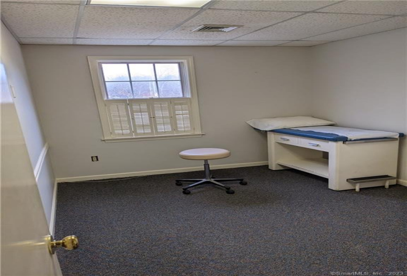 6 Woodland Road, Madison, Connecticut 06443, ,Commercial For Lease,For Sale,Woodland,170545868