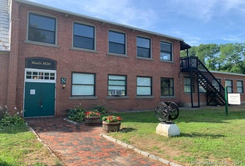 8 Wickett Street, New Hartford, Connecticut 06057, ,Commercial For Lease,For Sale,Wickett,170319926