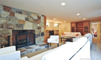 33 Sentry Hill Road, Roxbury, Connecticut 06783, 6 Bedrooms Bedrooms, 11 Rooms Rooms,3 BathroomsBathrooms,Residential Rental,For Sale,Sentry Hill,170305994