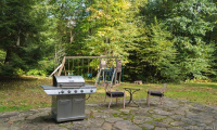 33 Sentry Hill Road, Roxbury, Connecticut 06783, 6 Bedrooms Bedrooms, 11 Rooms Rooms,3 BathroomsBathrooms,Residential Rental,For Sale,Sentry Hill,170305994