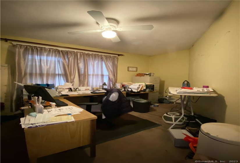 1701 Dixwell Avenue, Hamden, Connecticut 06514, 3 Bedrooms Bedrooms, 7 Rooms Rooms,1 BathroomBathrooms,Single Family For Sale,For Sale,Dixwell,170558825