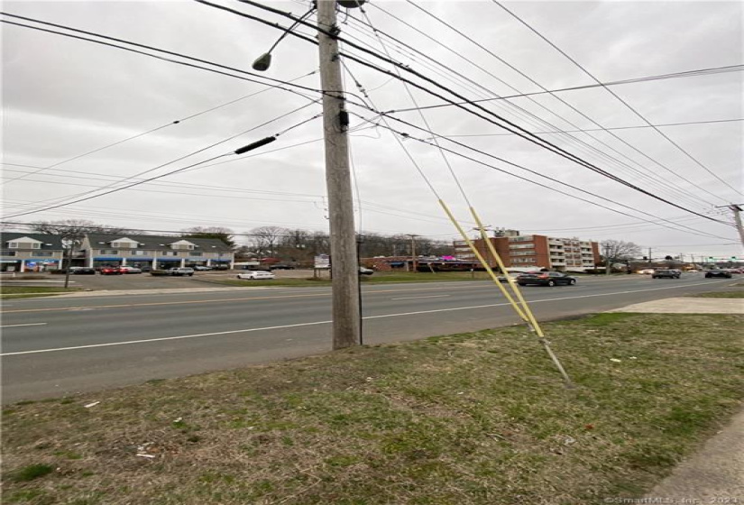 1701 Dixwell Avenue, Hamden, Connecticut 06514, 3 Bedrooms Bedrooms, 7 Rooms Rooms,1 BathroomBathrooms,Single Family For Sale,For Sale,Dixwell,170558825