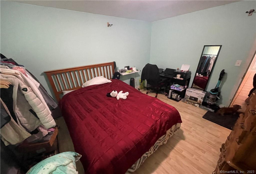 55 Merriman Road, Stamford, Connecticut 06905, 3 Bedrooms Bedrooms, 6 Rooms Rooms,2 BathroomsBathrooms,Single Family For Sale,For Sale,Merriman,170572051