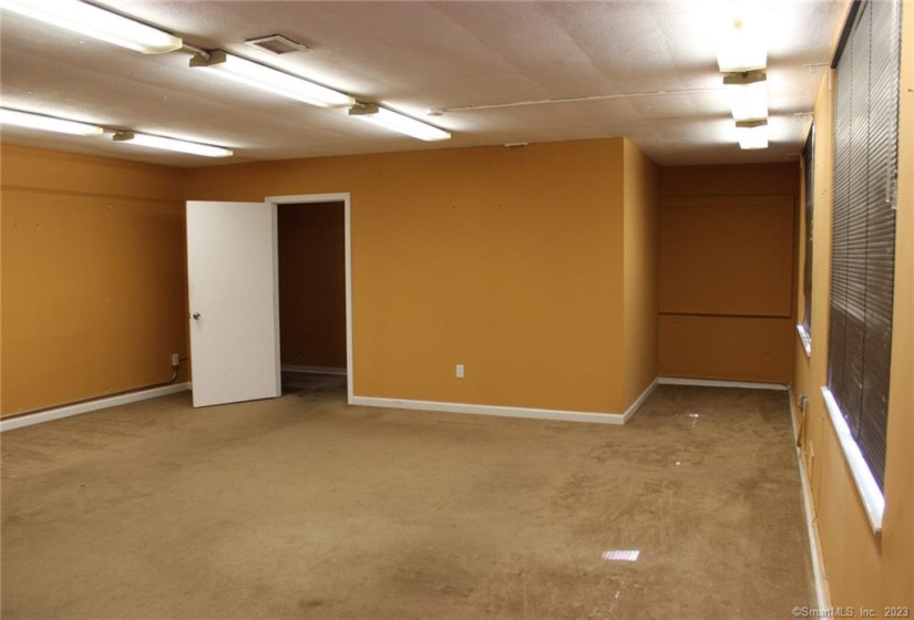 59 Amity Road, New Haven, Connecticut 06515, ,Commercial For Lease,For Sale,Amity,170475334