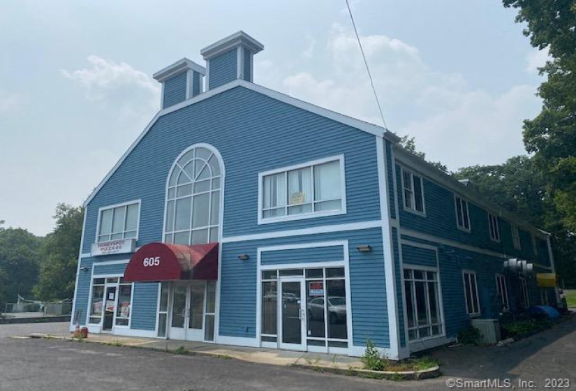 605 Main Street, Monroe, Connecticut 06468, ,Commercial For Lease,For Sale,Main,170580965