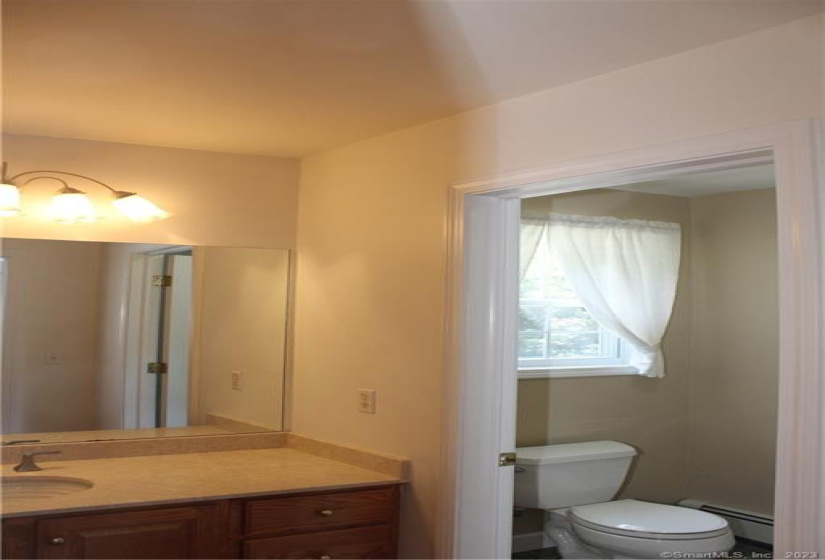 229 Nells Rock Road, Shelton, Connecticut 06484, 4 Bedrooms Bedrooms, 8 Rooms Rooms,2 BathroomsBathrooms,Single Family For Sale,For Sale,Nells Rock,170579851