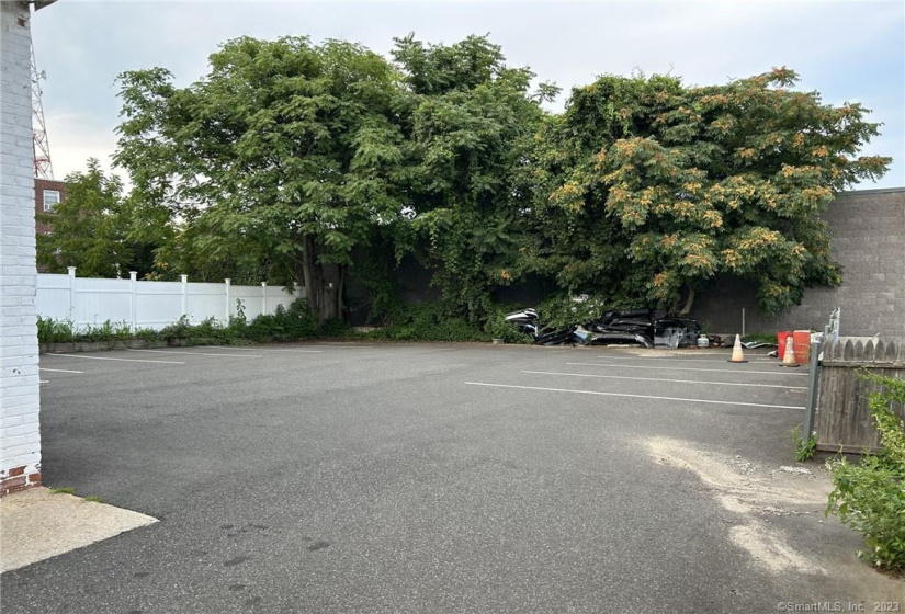 318 Strawberry Hill Avenue, Norwalk, Connecticut 06851, ,Commercial For Lease,For Sale,Strawberry Hill,170584161