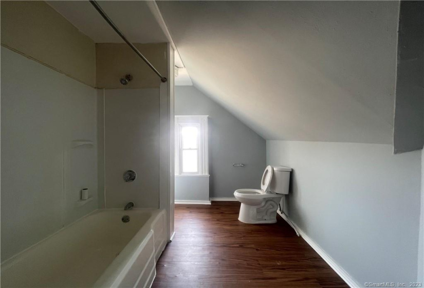 280 Winthrop Avenue, New Haven, Connecticut 06511, 1 Bedroom Bedrooms, 1 Room Rooms,1 BathroomBathrooms,Residential Rental,For Sale,Winthrop,170584122