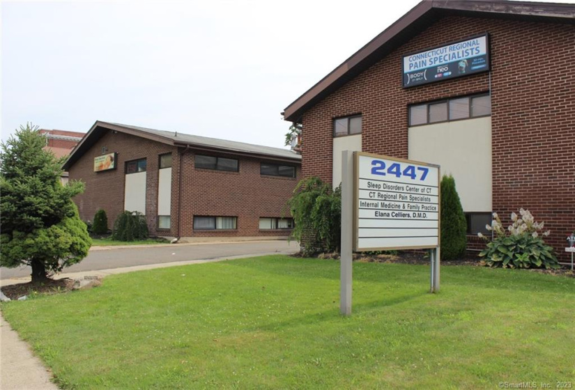 2447 Whitney Avenue, Hamden, Connecticut 06518, ,Commercial For Lease,For Sale,Whitney,170584322