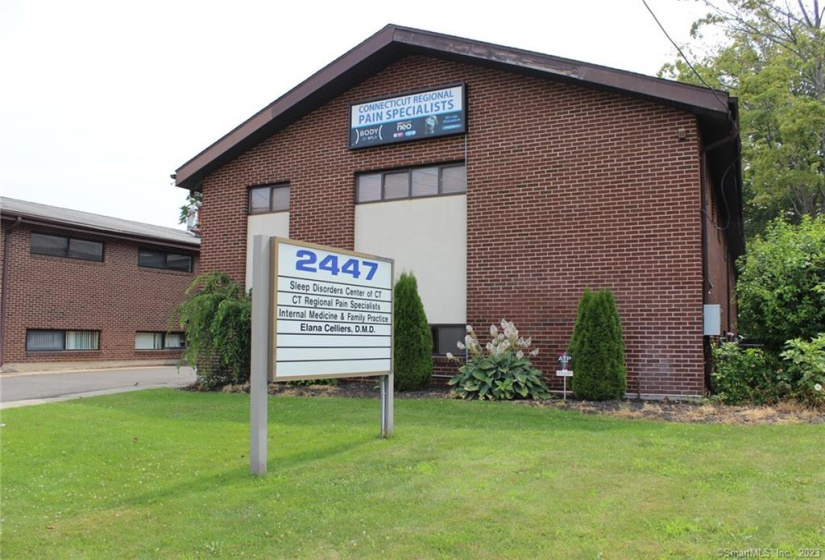 2447 Whitney Avenue, Hamden, Connecticut 06518, ,Commercial For Lease,For Sale,Whitney,170584322