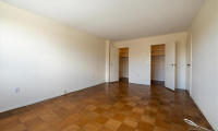 1 Strawberry Hill Court, Stamford, Connecticut 06902, 2 Bedrooms Bedrooms, 4 Rooms Rooms,2 BathroomsBathrooms,Condo/co-op For Sale,For Sale,Strawberry Hill,170562928