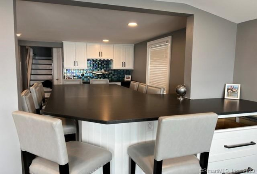 21 Groveway, Clinton, Connecticut 06413, 4 Bedrooms Bedrooms, 8 Rooms Rooms,3 BathroomsBathrooms,Residential Rental,For Sale,Groveway,170516389