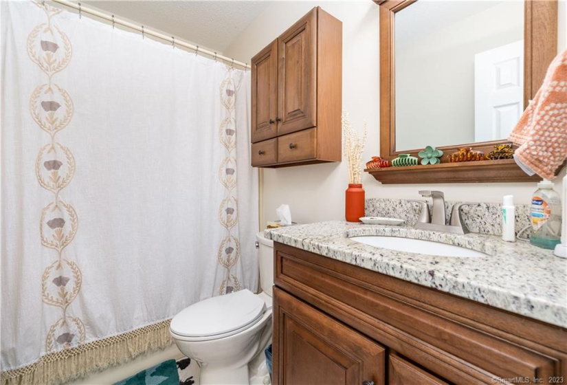 365 Mather Street, Hamden, Connecticut 06518, 1 Bedroom Bedrooms, 1 Room Rooms,1 BathroomBathrooms,Residential Rental,For Sale,Mather,170592373