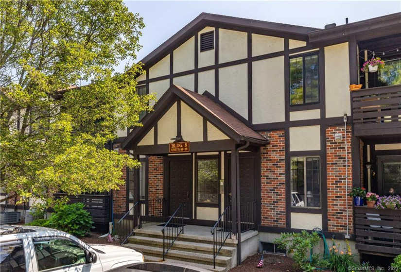 365 Mather Street, Hamden, Connecticut 06518, 1 Bedroom Bedrooms, 1 Room Rooms,1 BathroomBathrooms,Residential Rental,For Sale,Mather,170592373
