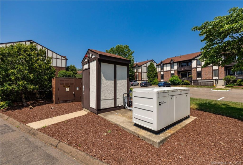 365 Mather Street, Hamden, Connecticut 06518, 1 Bedroom Bedrooms, 1 Room Rooms,1 BathroomBathrooms,Residential Rental,For Sale,Mather,170592373