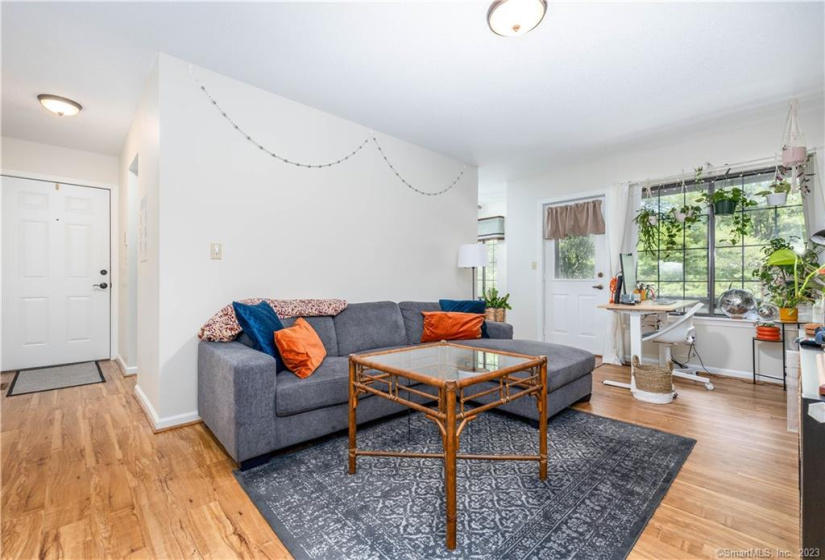365 Mather Street, Hamden, Connecticut 06518, 1 Bedroom Bedrooms, 1 Room Rooms,1 BathroomBathrooms,Residential Rental,For Sale,Mather,170592373
