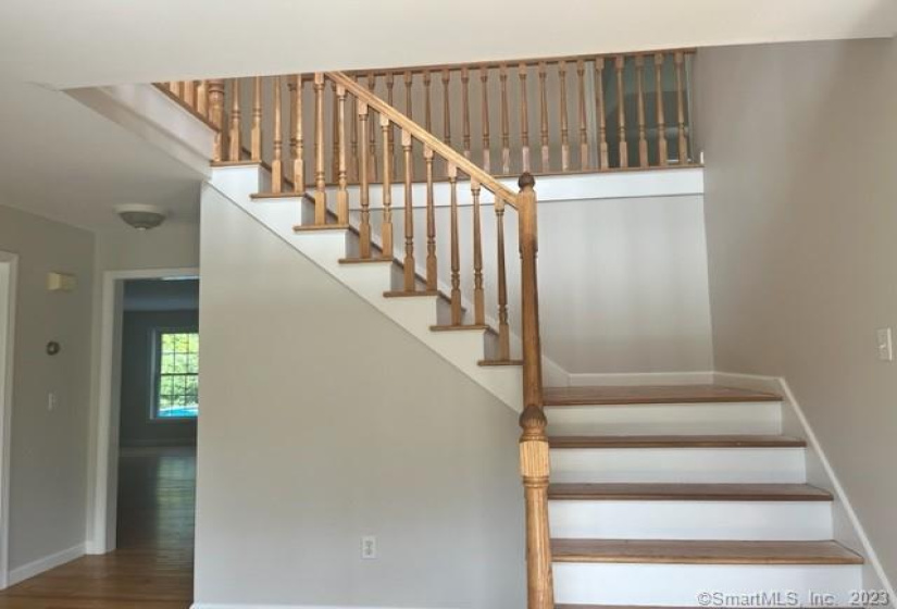 2269 Long Hill Road, Guilford, Connecticut 06437, 4 Bedrooms Bedrooms, 8 Rooms Rooms,3 BathroomsBathrooms,Single Family For Sale,For Sale,Long Hill,170579675