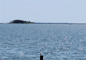 169 Shore Road, Clinton, Connecticut 06413, 1 Bedroom Bedrooms, 3 Rooms Rooms,1 BathroomBathrooms,Single Family For Sale,For Sale,Shore,170598700