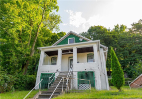 23 Beech Street, Waterbury, Connecticut 06704, 5 Bedrooms Bedrooms, 6 Rooms Rooms,2 BathroomsBathrooms,Single Family For Sale,For Sale,Beech,170598703