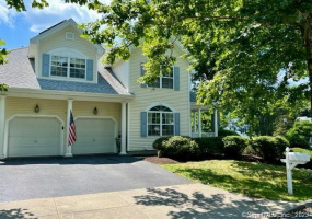 44 Lexington Way, Milford, Connecticut 06461, 4 Bedrooms Bedrooms, 8 Rooms Rooms,3 BathroomsBathrooms,Single Family For Sale,For Sale,Lexington,170598713