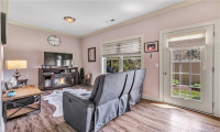 401 Woodland Hills Drive, Trumbull, Connecticut 06611, 2 Bedrooms Bedrooms, 6 Rooms Rooms,2 BathroomsBathrooms,Condo/co-op For Sale,For Sale,Woodland Hills,170598834