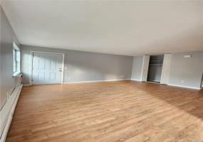 81 Angel Drive, Waterbury, Connecticut 06708, 1 Bedroom Bedrooms, 3 Rooms Rooms,1 BathroomBathrooms,Residential Rental,For Sale,Angel,170598883