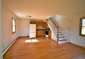 28 Garden Street, Farmington, Connecticut 06032, 1 Bedroom Bedrooms, 3 Rooms Rooms,1 BathroomBathrooms,Residential Rental,For Sale,Garden,170598899
