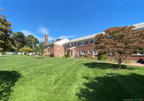 244 Glenbrook Road, Stamford, Connecticut 06906, 1 Bedroom Bedrooms, 3 Rooms Rooms,1 BathroomBathrooms,Residential Rental,For Sale,Glenbrook,170598905