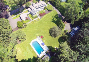11 Shadow Lane, Ridgefield, Connecticut 06877, 4 Bedrooms Bedrooms, 12 Rooms Rooms,4 BathroomsBathrooms,Single Family For Sale,For Sale,Shadow,170599008