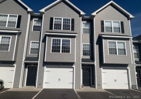 27 Tridell Dr, Southington, Connecticut 06479, 2 Bedrooms Bedrooms, 4 Rooms Rooms,1 BathroomBathrooms,Residential Rental,For Sale,Tridell Dr,170599010