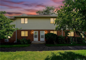 499 Scott Road, Waterbury, Connecticut 06705, 2 Bedrooms Bedrooms, 4 Rooms Rooms,1 BathroomBathrooms,Condo/co-op For Sale,For Sale,Scott,170599095