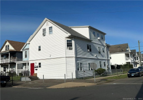 179 Washington Avenue, West Haven, Connecticut 06516, 3 Bedrooms Bedrooms, 7 Rooms Rooms,1 BathroomBathrooms,Residential Rental,For Sale,Washington,170598901