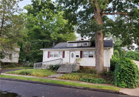 121 Pond Lily Avenue, New Haven, Connecticut 06515, 3 Bedrooms Bedrooms, 5 Rooms Rooms,1 BathroomBathrooms,Single Family For Sale,For Sale,Pond Lily,170599198