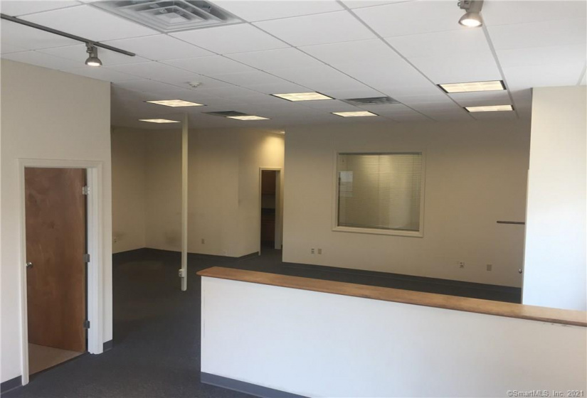 2351 Boston Post Road, Guilford, Connecticut 06437, ,Commercial For Lease,For Sale,Boston Post,M9137205