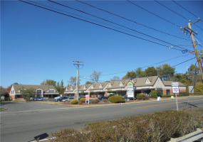 17 Farmington Avenue, Plainville, Connecticut 06062, ,Commercial For Lease,For Sale,Farmington,170350640
