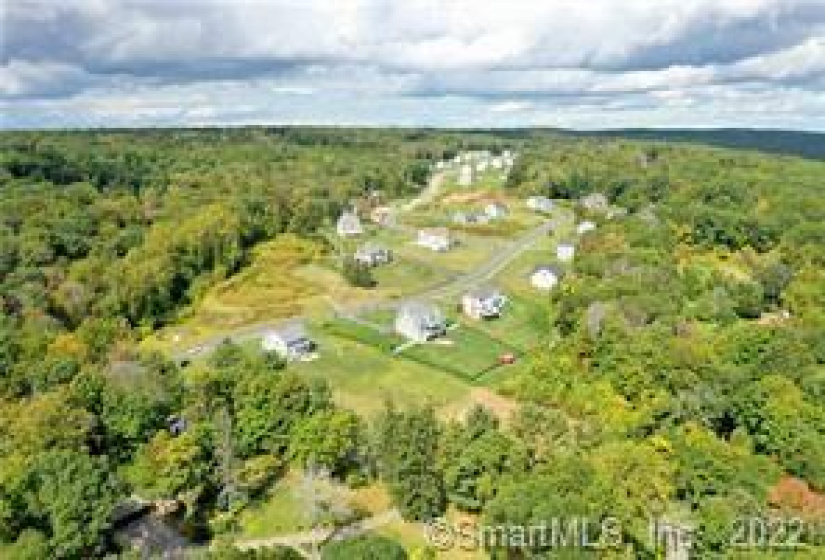 510 Highland Terrace, East Hampton, Connecticut 06424, 4 Bedrooms Bedrooms, 8 Rooms Rooms,2 BathroomsBathrooms,Single Family For Sale,For Sale,Highland,170372447